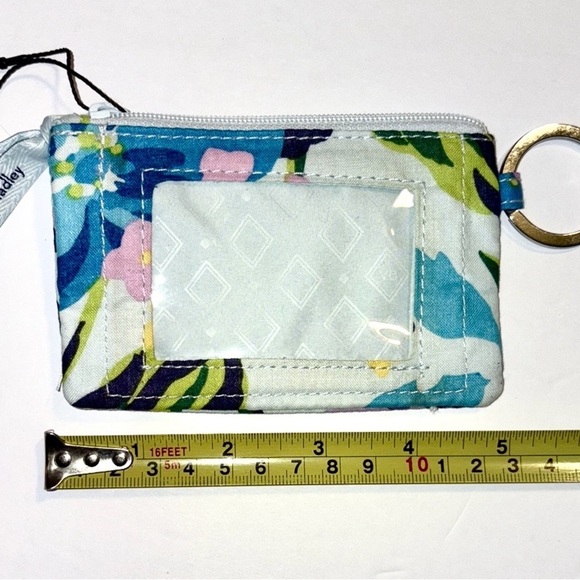 🆕
 VERA BRADLEY LIGHTEN UP ZIP ID CASE - Picture 8 of 9